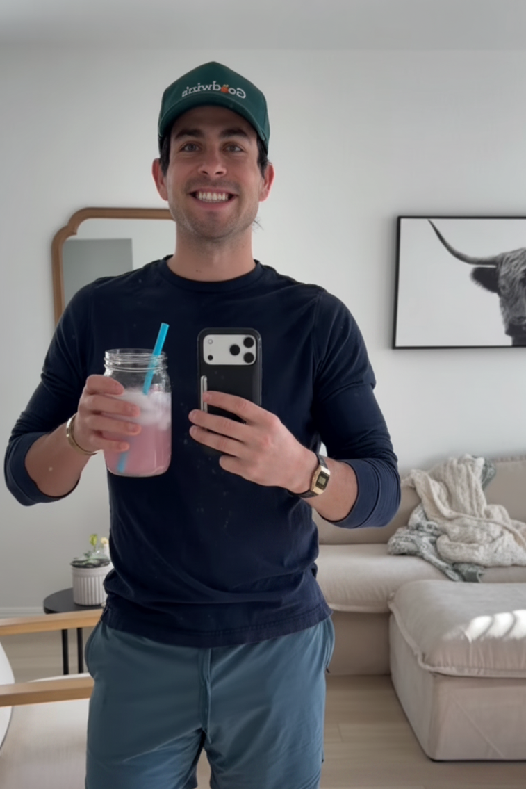 kobu kombucha powder with out the bite an active lifesstlye wellness gut health and haydration brand a great drink for active people. Founde led start up in austin texas.